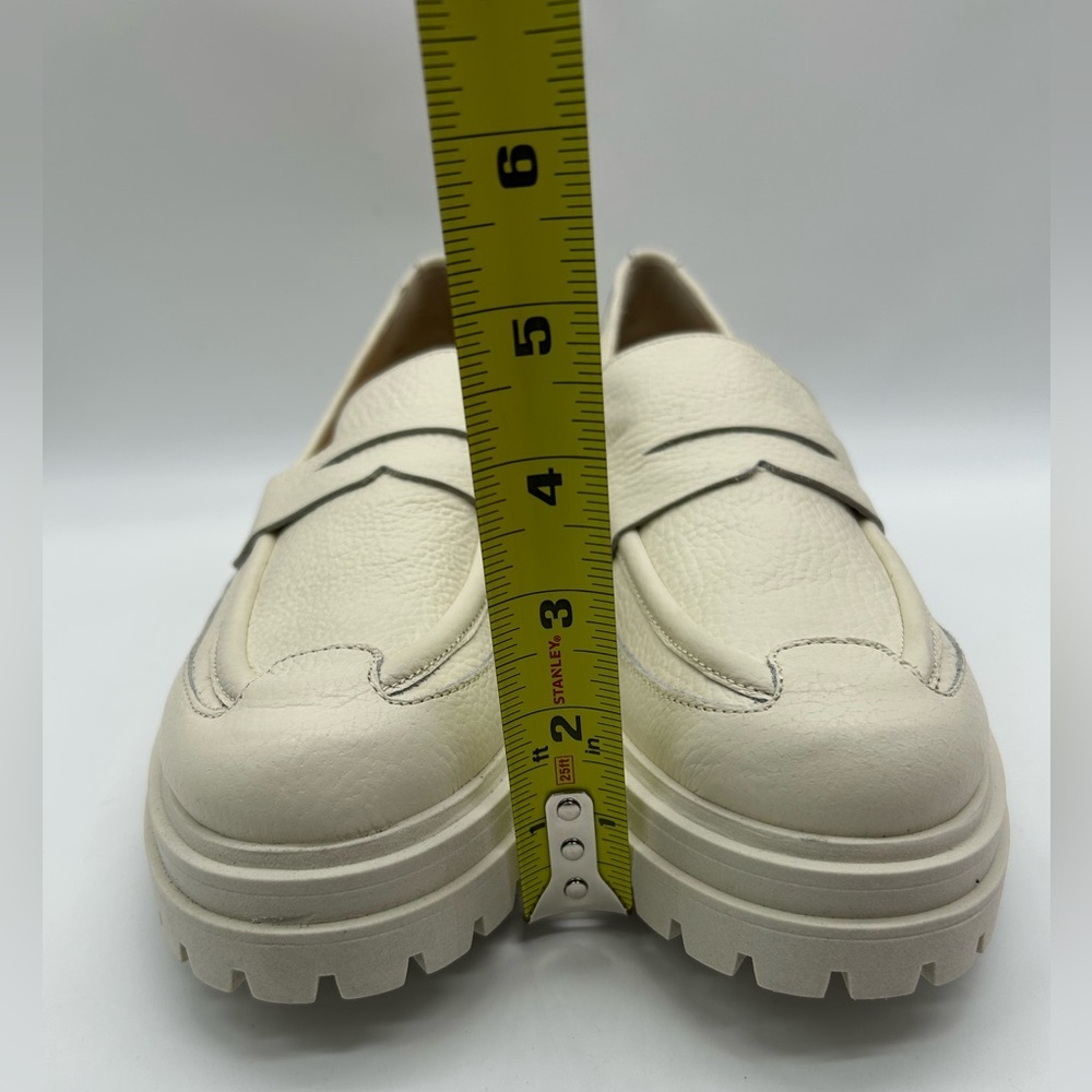 Beautiisoles by Robyn Shreiber Freddie Loafers Size 12 Off White Leather NWB - Picture 7 of 12